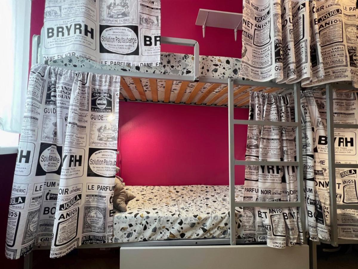 Pechersky Hostel Kiev Luaran gambar