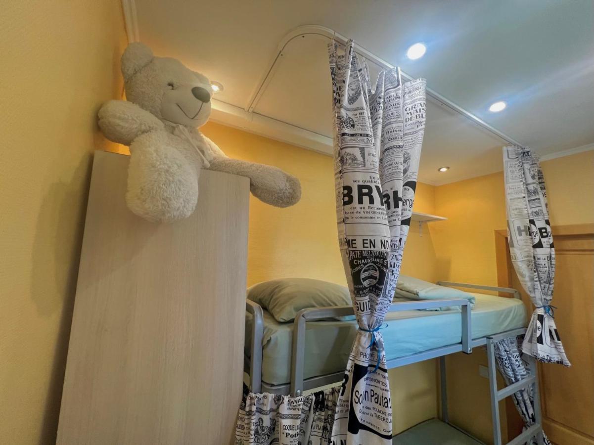 Pechersky Hostel Kiev Luaran gambar